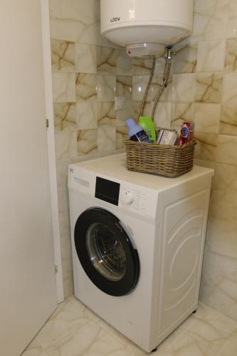 Foto de la galeria de NN Apartment 2 a Skopje