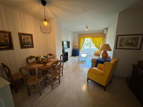 costalagos beach house