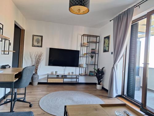 Apartment Mija Rabac with free parking in a garage