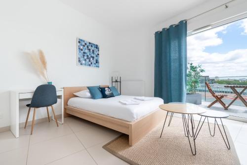 L'ensoleillé Superbe studio avec garage