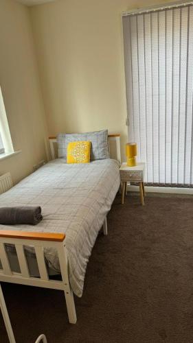 Gallery image of LovelyHome4 Family & Contractors Leeds in Killingbeck