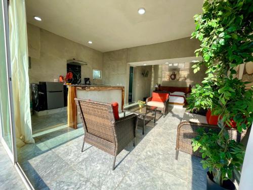 Dapur atau dapur kecil di Villa Coco Mare Suite 1