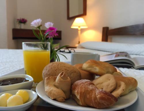 Breakfast options na available sa mga guest sa Hotel La Casona