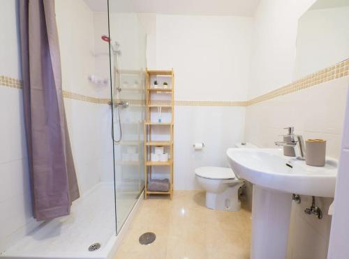 Apartamento céntrico a 130 metros del mar cálido y moderno