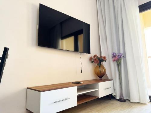 Hula Hula piece of the sea