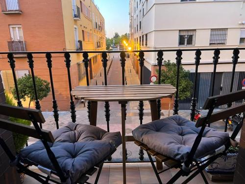 Μπαλκόνι ή βεράντα στο Apartamento con Balcón Castilla Triana