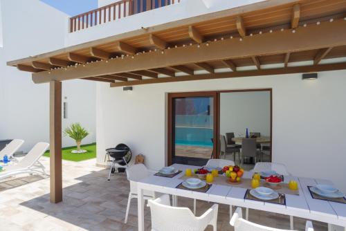 238 - Villa Sofia by Villas Now Ltd