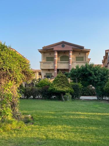 Beachfront Apartment Direct Sea & Garden View