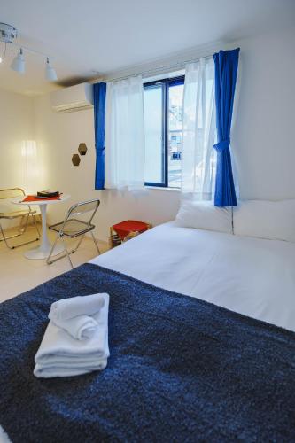 QH101 Modern Studio near Aoto Rail Stop - Airport Access