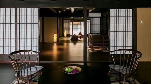 Χώρος καθιστικού στο EN Takeda Castle Town Hotel