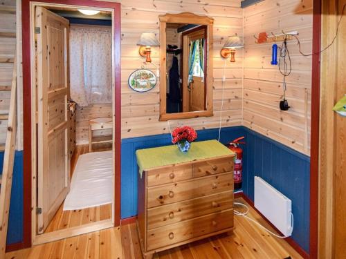 a tiny house in the woods at 6 person holiday home in BORKENES-By Traum in Harstad