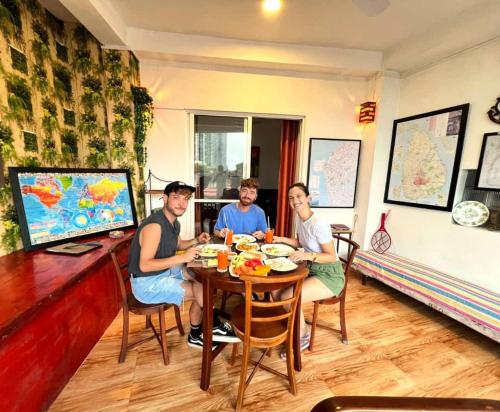 TV a/nebo společenská místnost v ubytování Regent Residencies - Colombo