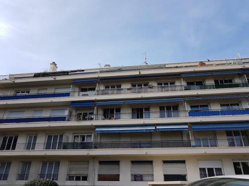 Grand appartement proche Promenade