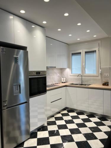 CK Athens Fine Stay -Neos Kosmos- Luxury Modern Apartment Opposite Metro with Rooftop Lounge & Acropolis Views