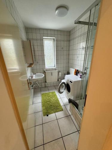 Ένα μπάνιο στο AlWi Apartment Braunschweig