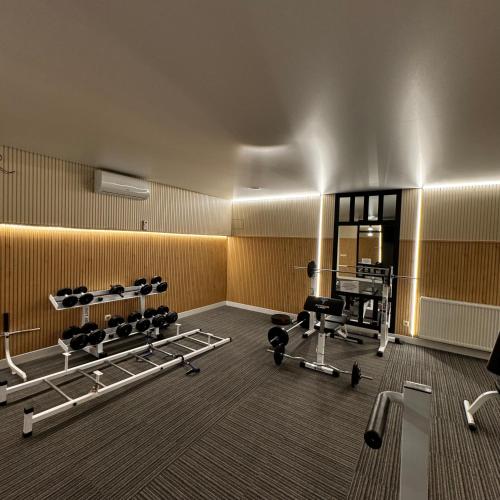 Fitness centrum a/nebo fitness zařízení v ubytování Kiev 365 Park Hotel