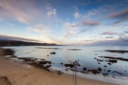 La Lola Beach