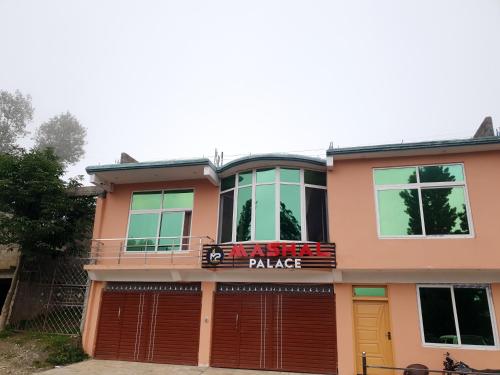 Bangunan di mana terletaknya hotel