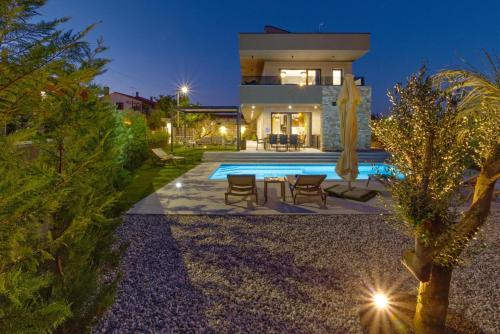 Villa Bavigo and Pieron