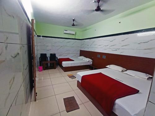 Galería fotográfica de Hotel Kadamba en Māvalli