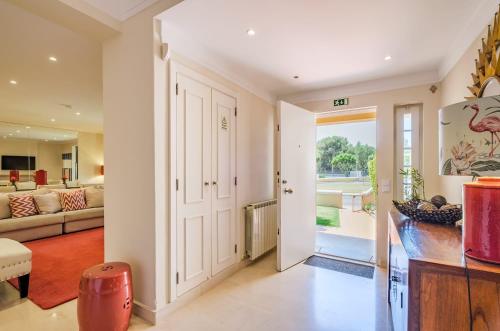 Seafront Unit 1
