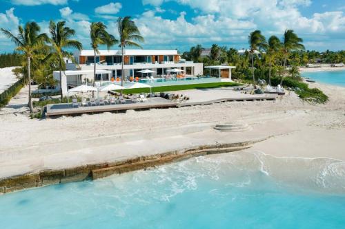 A paradise of villa that provides an ultimate luxury vacation experiences