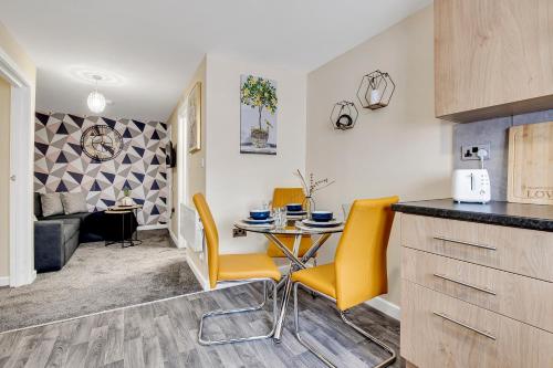 Χώρος καθιστικού στο Luxury apartment 8 minutes from Heathrow