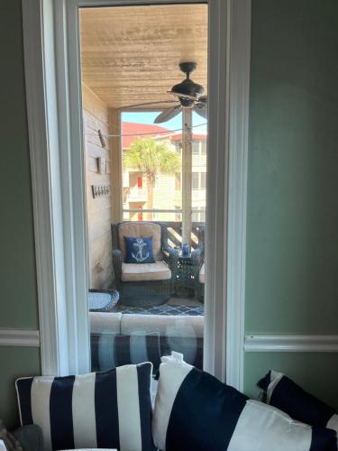 Cherry Grove condo just steps from the ocean photo 15