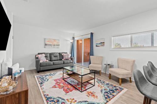 Posezení v ubytování Sapphire Sands 3 Pools Pet Friendly