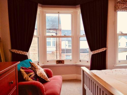 Cosy Roath home near the park photo 8