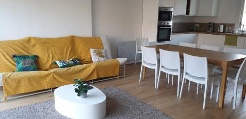 jolie maison de village avec jardin