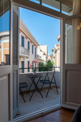 1900's Athens Residence