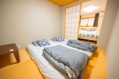 和居 四季 広々家族ですごせる温かい空間 子供向け遊具でファミリーに最適