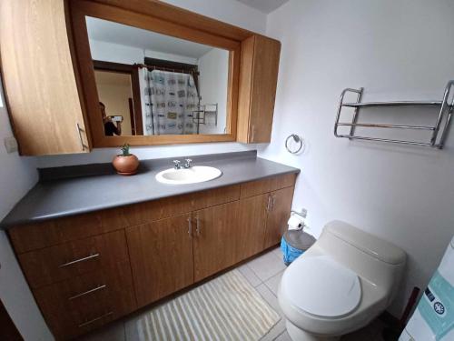 Ένα μπάνιο στο Hostel Mochiliers Bed and Breakfast