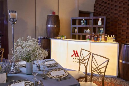 Manila Marriott Hotel at Newport World Resortsで提供されているドリンク