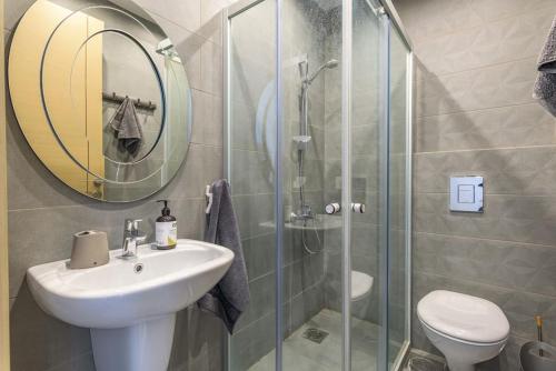 Koupelna v ubytování Faqra -2BR Hideout