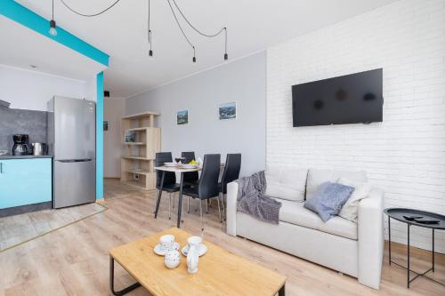 Nowoczesny Apartament z Widokiem na Góry by Noclegi Renters