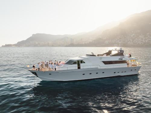 Zaffiro Yacht - Festival de la plaisance Cannes 2024