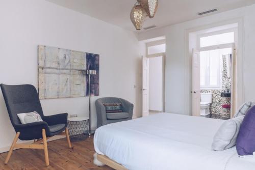 Krevet ili kreveti u jedinici u objektu Chic & Luxurious 2-BR Escape Designed for Elegance