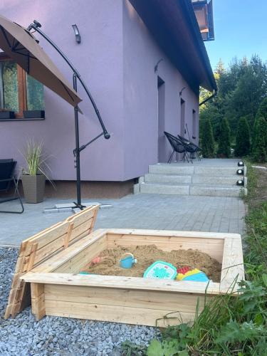 Casa NICOLEにある庭