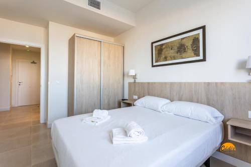 Delfin Azul 2 FREE PARKING by Cadiz Time