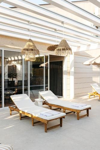 ムルテルにあるLuxurious Villa Ksenia with Pool Murterのギャラリーの写真