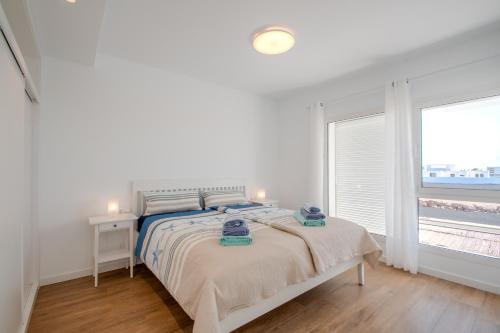 Serena Villa 38 - Heated pool, Sea Views, AC, High Speed Internet