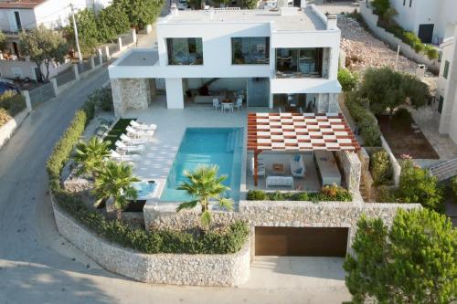 Villa Romana - Luxury Estate