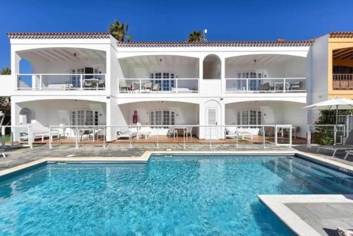 Residencial Las Casas