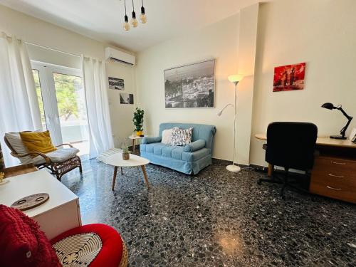 Posezení v ubytování Natassa's Apartment