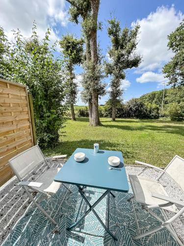 Taman di luar Séjour ressourçant dans un cadre paisible et vert - Appartement 5
