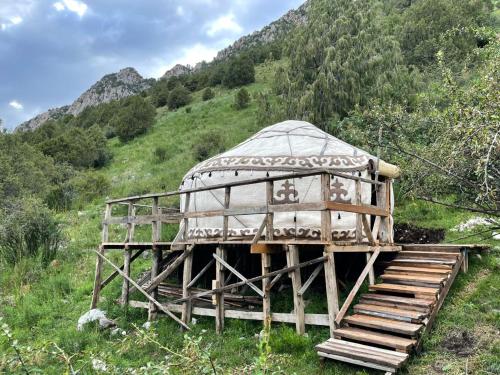 Φωτογραφία από το άλμπουμ του Yurt Camp Ala-Archa σε Kalday