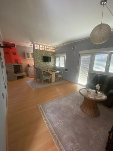 Un lugar para sentarse en Stone House Mostar