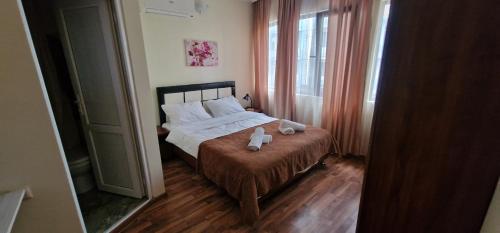 Katil atau katil-katil dalam bilik di Karakum Batumi